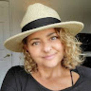 Meet your Posher, Carmen